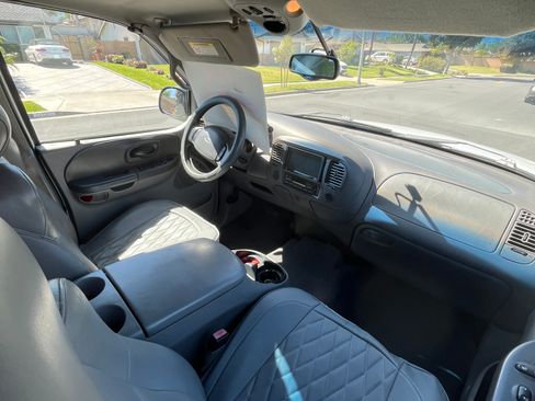 Used 2002 Ford F150 4x4 SuperCrew image 9