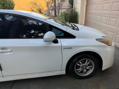 Used 2010 Toyota Prius Two image 4