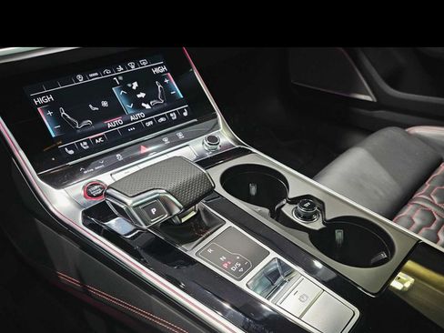 Used 2022 Audi RS 7 Sportback AWD/4WD image 13