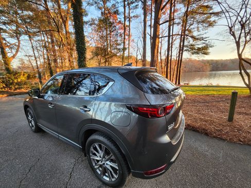 Used 2020 MAZDA CX-5 Signature image 4
