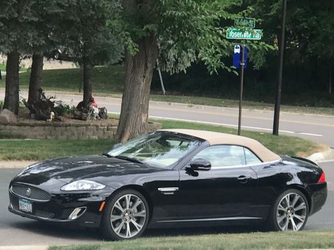 Used 2015 Jaguar XK Convertible image 2