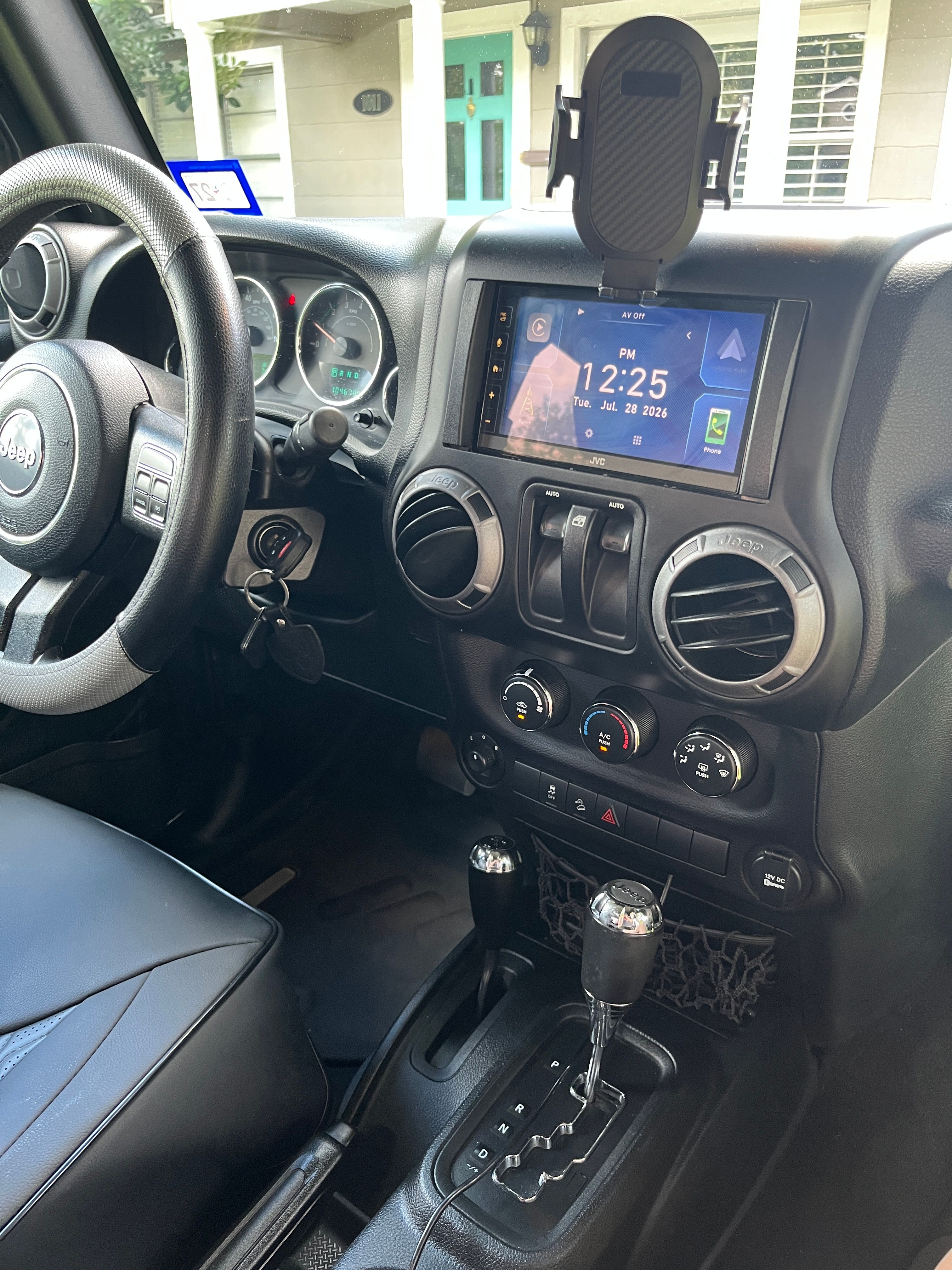 Used 2017 Jeep Wrangler Sport w/ Quick Order Package 24S AWD/4WD image 14