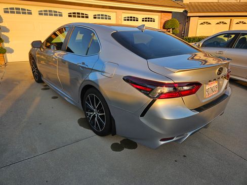 Used 2023 Toyota Camry SE image 32