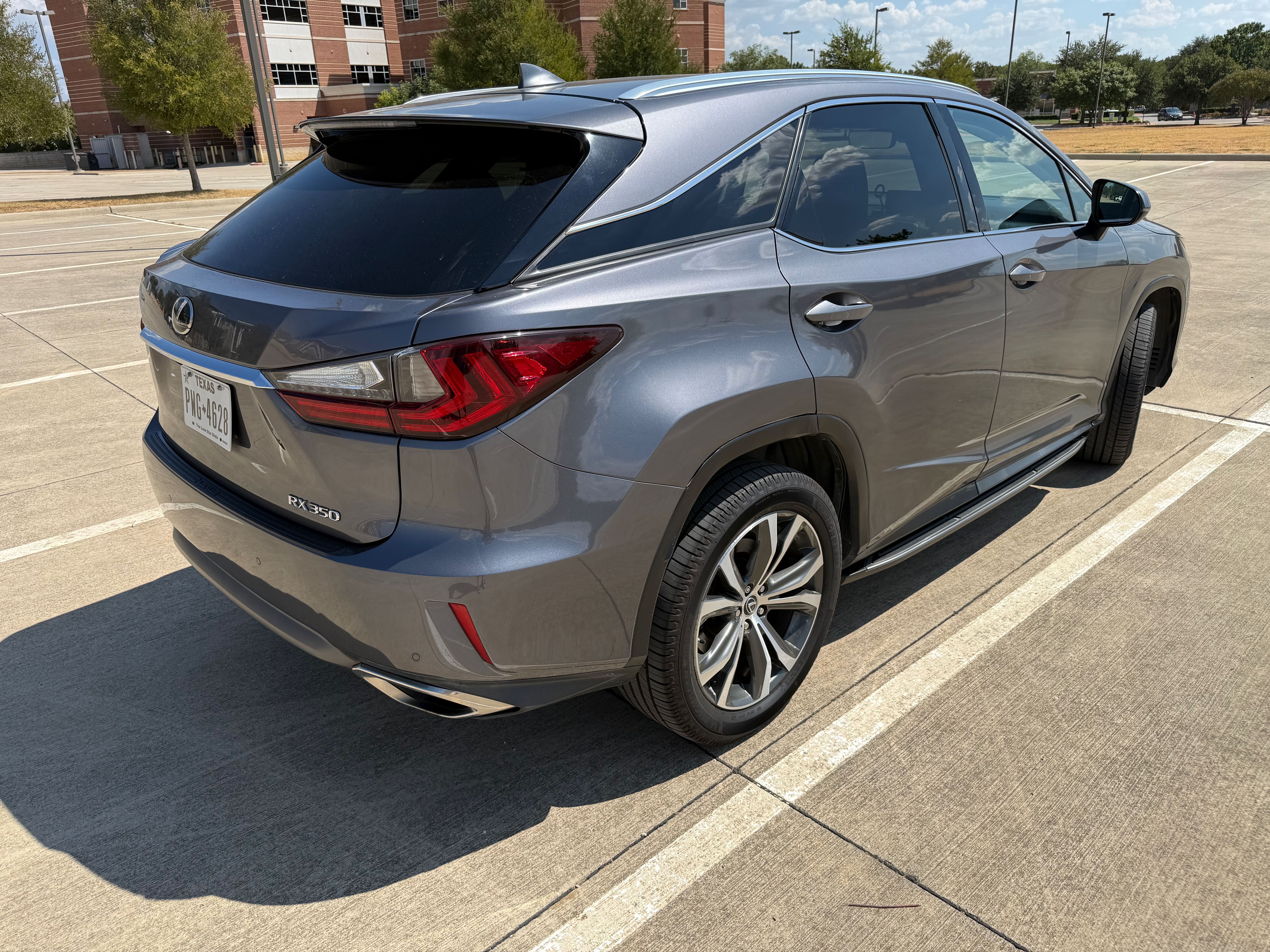 Used 2018 Lexus RX 350 AWD w/ Premium Package image 12