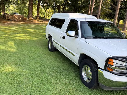 Used 2002 GMC Sierra 1500 SLE RWD image 1