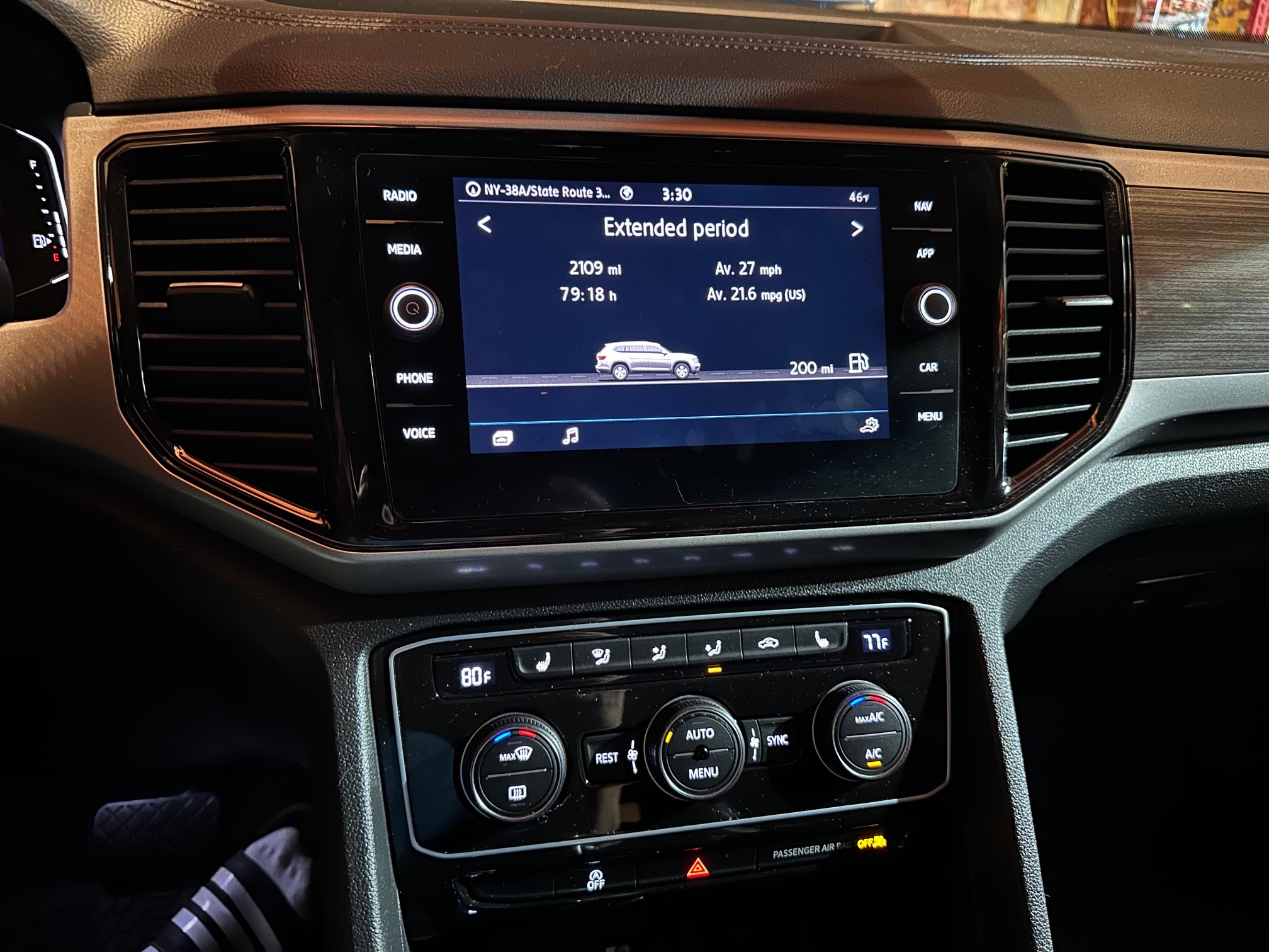 Used 2021 Volkswagen Atlas SEL FWD image 9