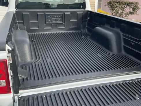 Used 2011 Ford Ranger XLT image 15