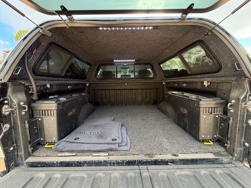 Used 2012 Toyota Tundra 4x4 CrewMax w/ TRD Off-Road Pkg image 8