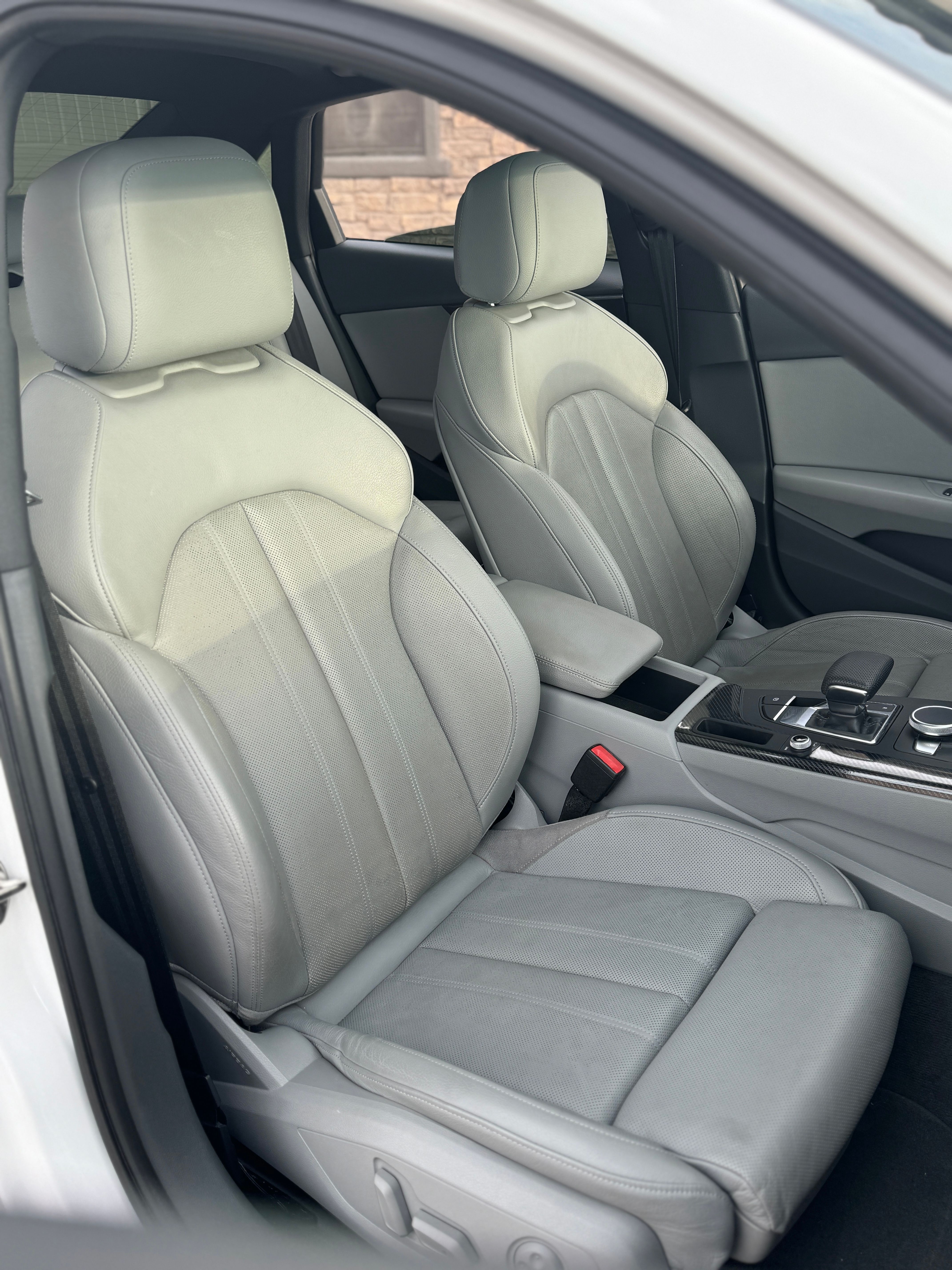 Used 2018 Audi A4 2.0T Premium Plus w/ Premium Plus Package AWD/4WD image 4