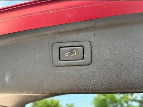 Used 2016 Subaru Outback 2.5i Premium AWD/4WD image 25