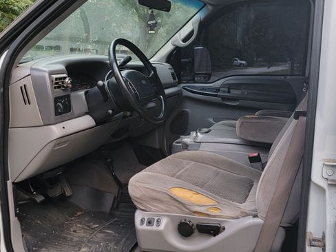 Used 2001 Ford F250 4x4 Crew Cab Super Duty image 4