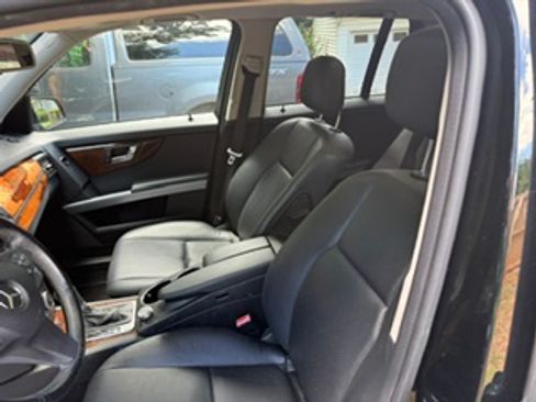 Used 2010 Mercedes-Benz GLK 350 2WD image 31