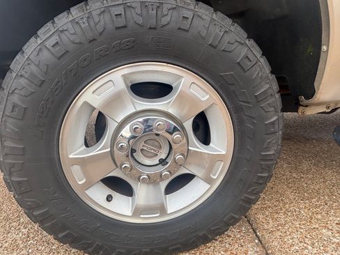 Used 2012 Ford F250 XLT w/ XLT Value Pkg image 15