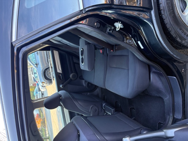 Used 2011 Honda CR-V LX image 11