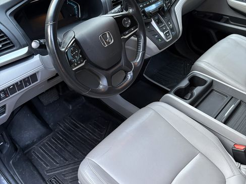 Used 2018 Honda Odyssey EX-L image 12