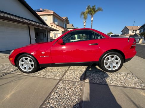 Used 1998 Mercedes-Benz SLK 230 image 18