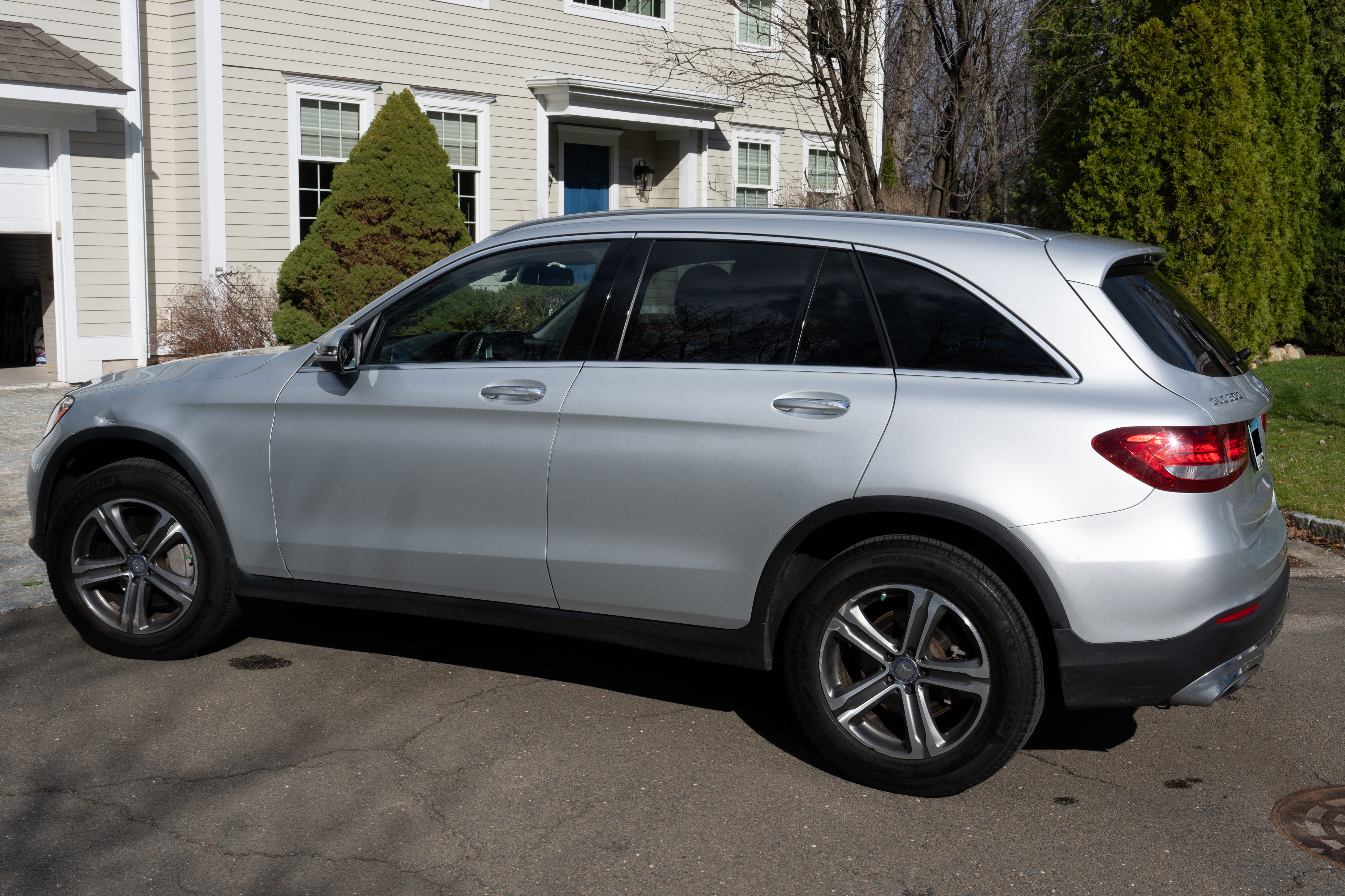 Used 2016 Mercedes-Benz GLC 300 4MATIC image 5