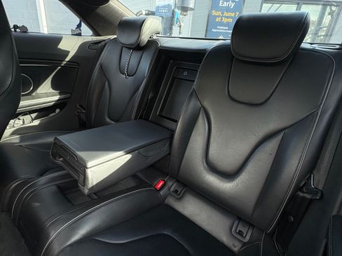 Used 2013 Audi RS 5 Coupe w/ Audi MMI Navigation Plus Pkg AWD/4WD image 9