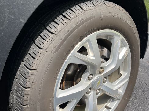 Used 2018 Chevrolet Equinox Premier AWD/4WD image 14