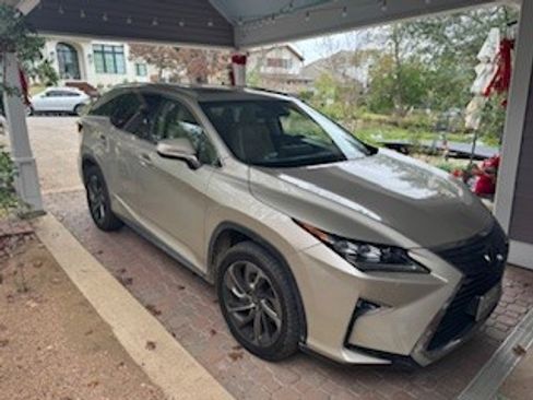 Used 2018 Lexus RX 350L Luxury w/ Accessory Package image 4