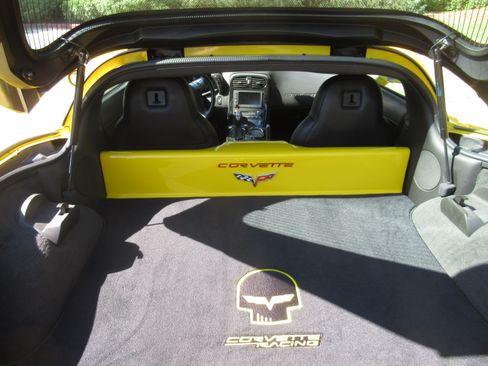 Used 2009 Chevrolet Corvette Coupe w/ Preferred Equipment Group RWD image 15