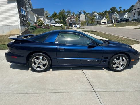 Used 2002 Pontiac Firebird Formula image 18