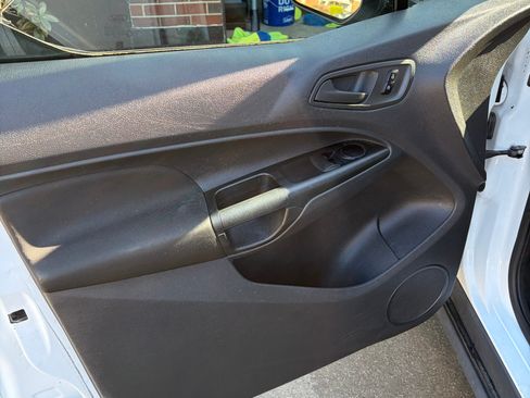 Used 2015 Ford Transit Connect XL image 21