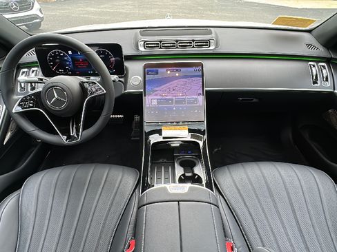 Used 2023 Mercedes-Benz S 500 4MATIC image 14