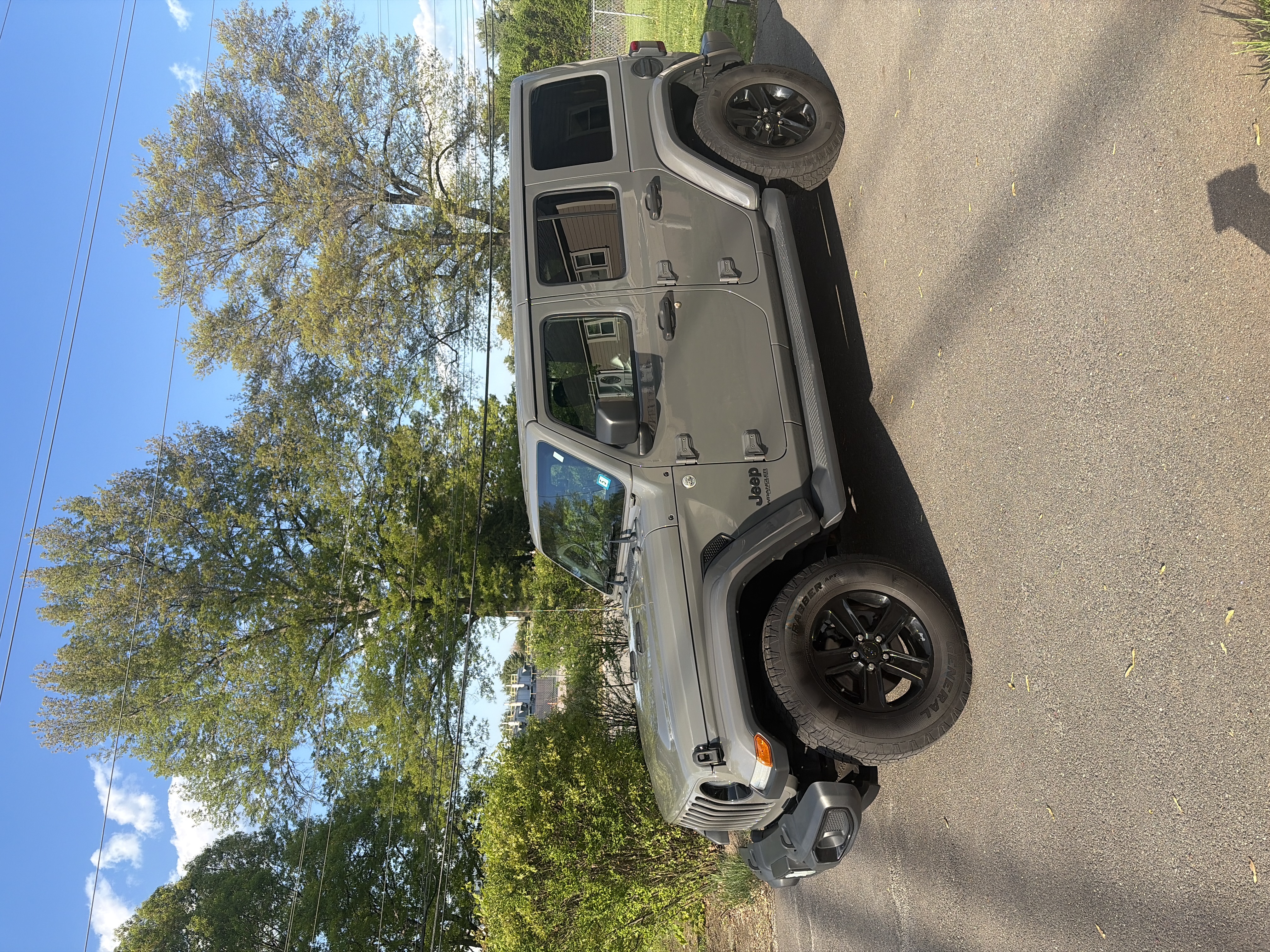 Used 2020 Jeep Wrangler Unlimited Sahara AWD/4WD image 1