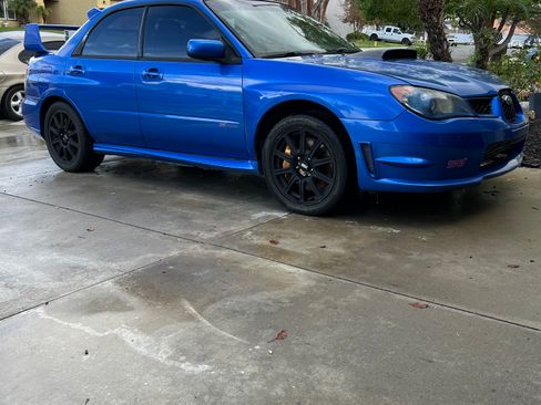 Used 2006 Subaru Impreza WRX STI image 2