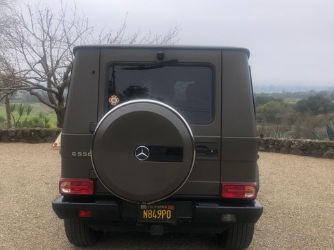 Used 2017 Mercedes-Benz G 550 image 4