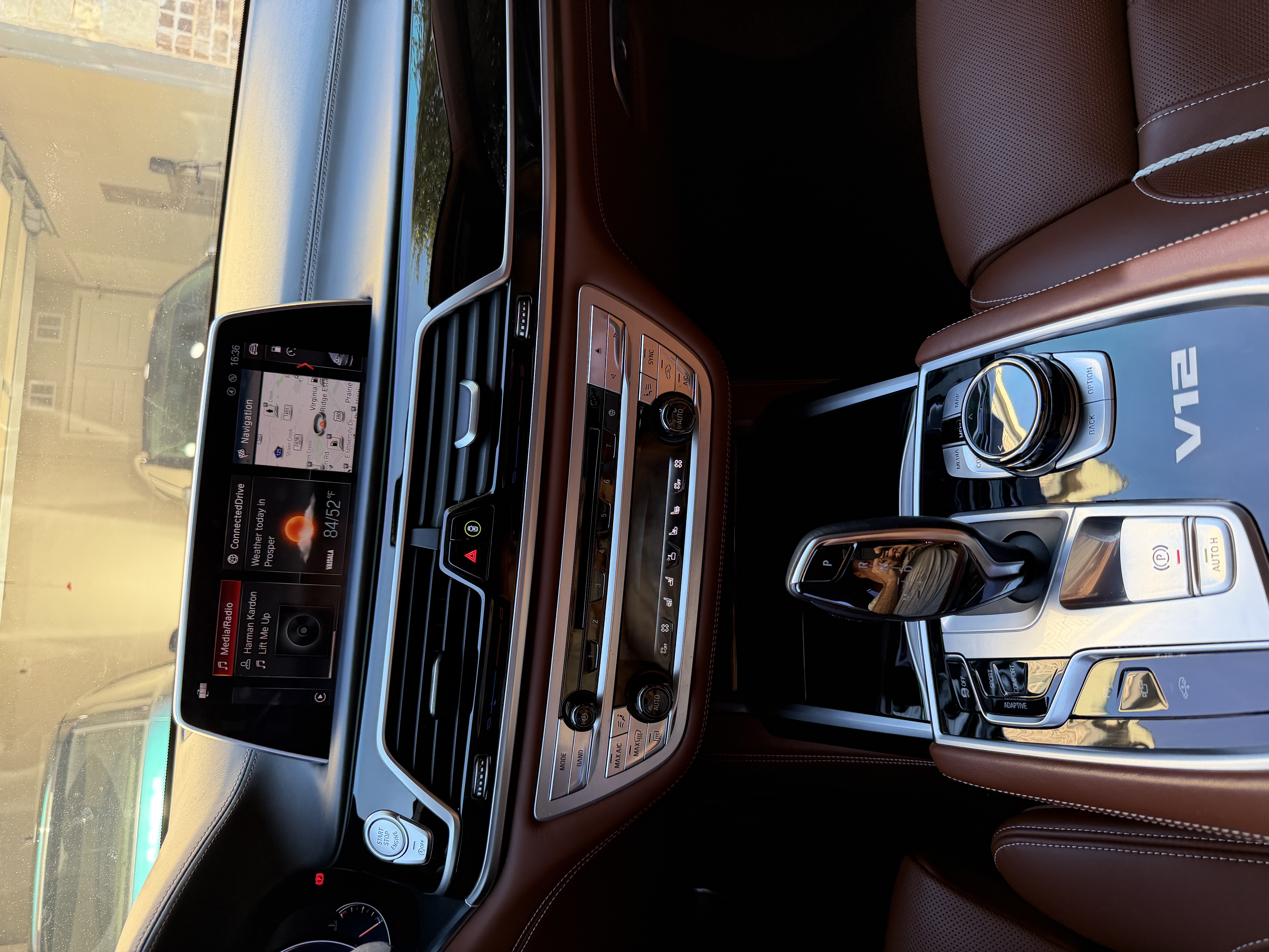 Used 2019 BMW M760i xDrive AWD/4WD image 8