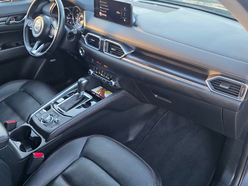 Used 2024 MAZDA CX-5 Carbon Edition image 11