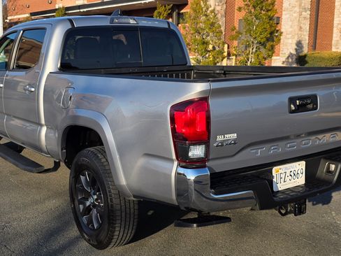 Used 2021 Toyota Tacoma SR5 image 8