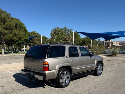 Used 2002 Chevrolet Tahoe LT RWD image 6