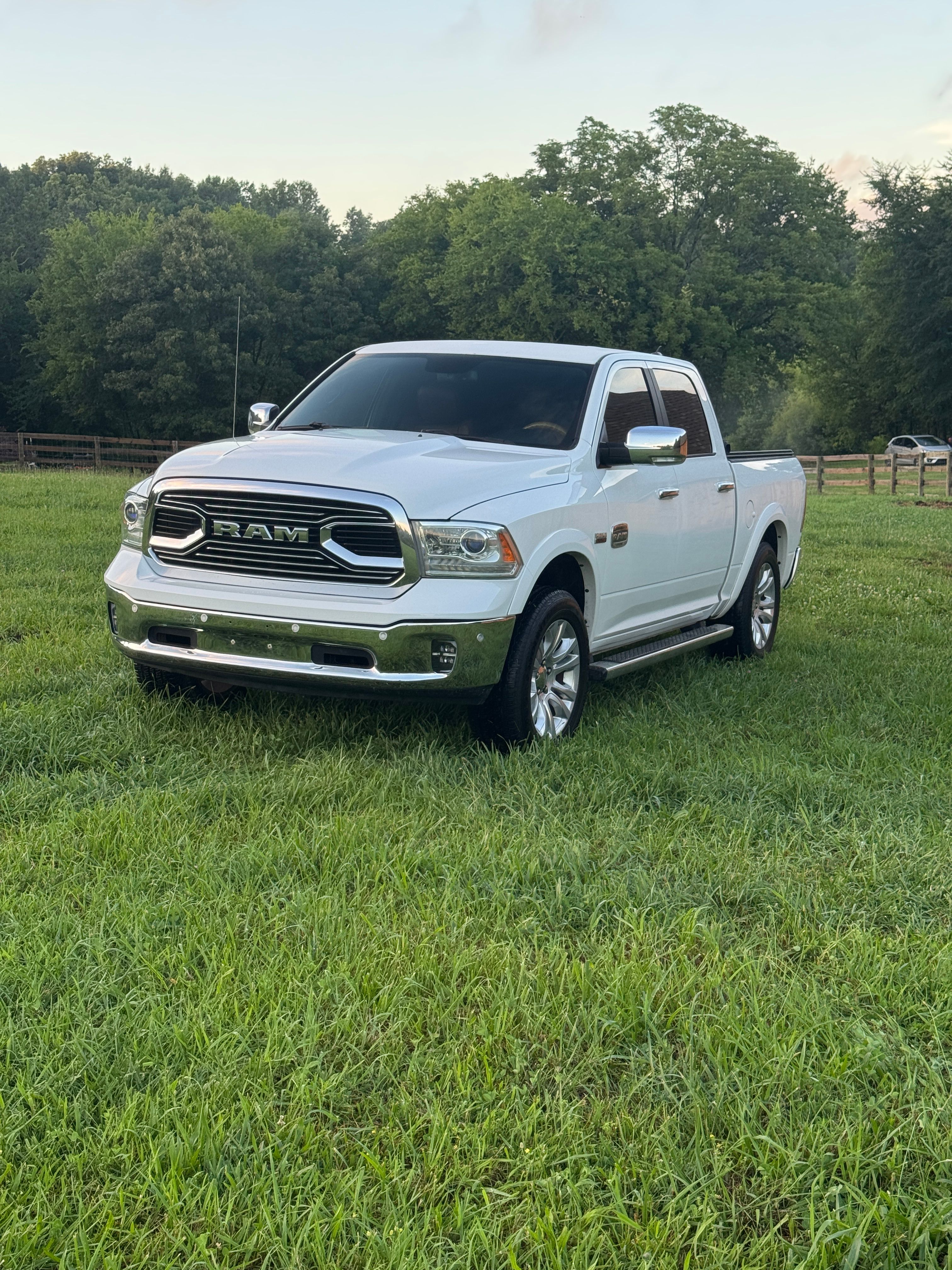 Used 2017 RAM 1500 Laramie Longhorn w/ Protection Group AWD/4WD image 4