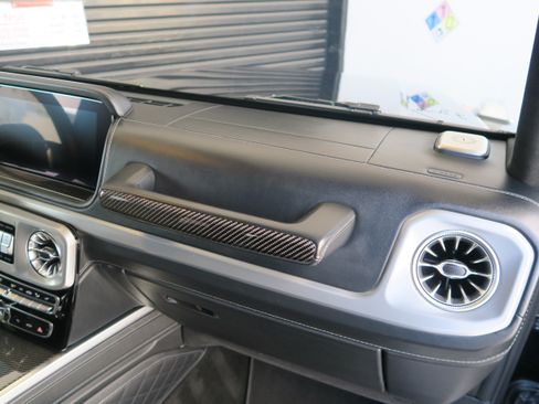 Used 2023 Mercedes-Benz G 550 image 25