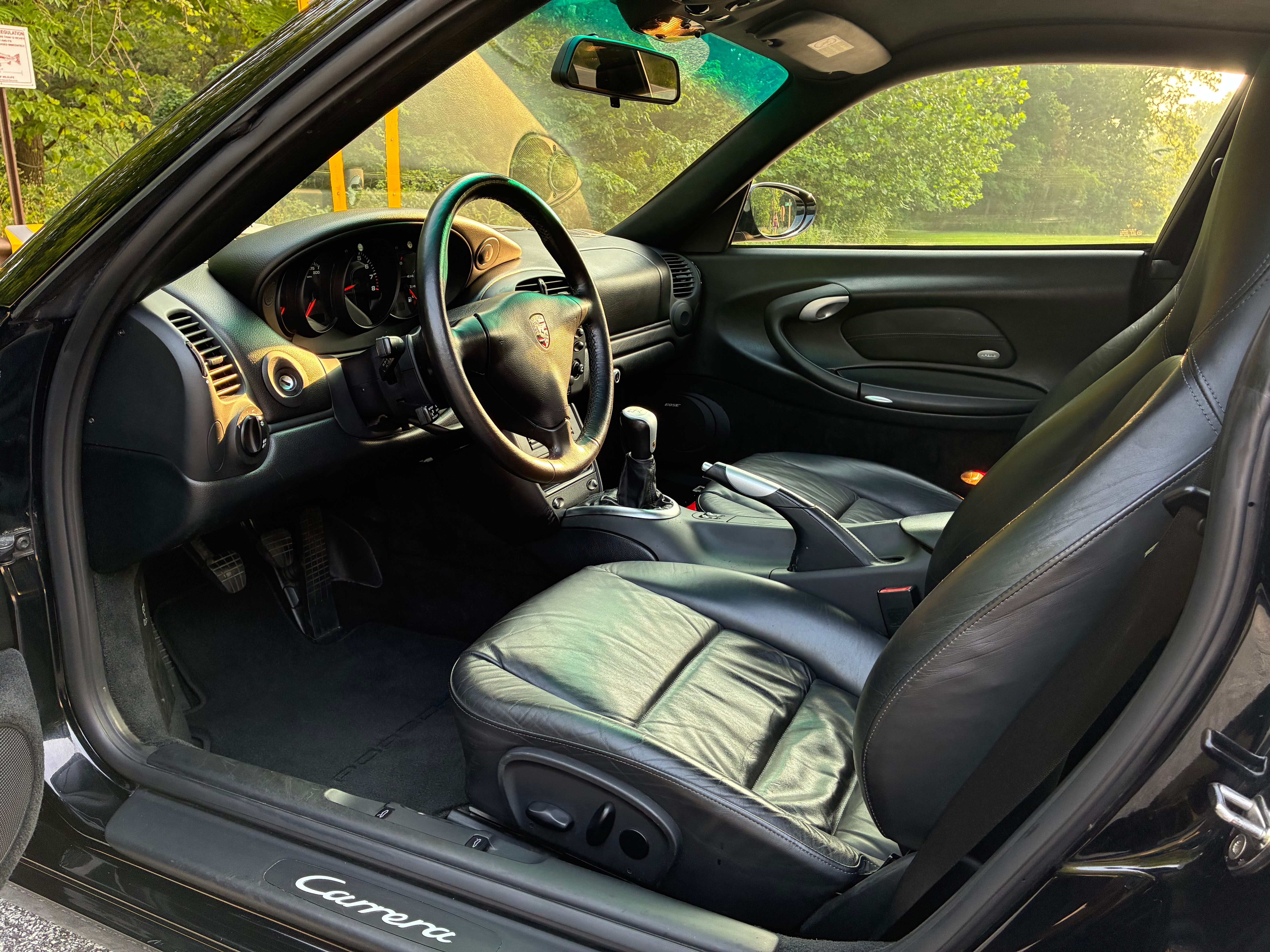 Used 2003 Porsche 911 Carrera image 16