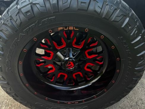 Used 2018 Jeep Wrangler Unlimited Rubicon AWD/4WD image 10