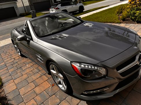Used 2013 Mercedes-Benz SL 550 image 5
