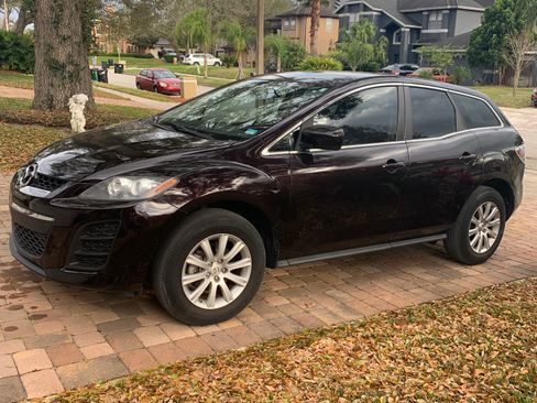 Used 2011 MAZDA CX-7 i SV FWD image 2