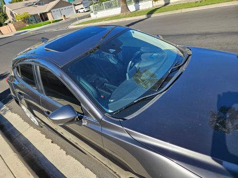 Used 2017 MAZDA MAZDA3 Grand Touring image 10