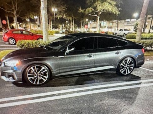 Used 2023 Audi S5 Premium Plus w/ Premium Plus Package image 2