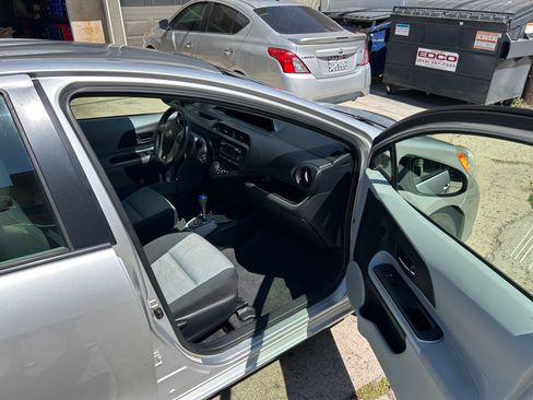 Used 2014 Toyota Prius C Two FWD image 18