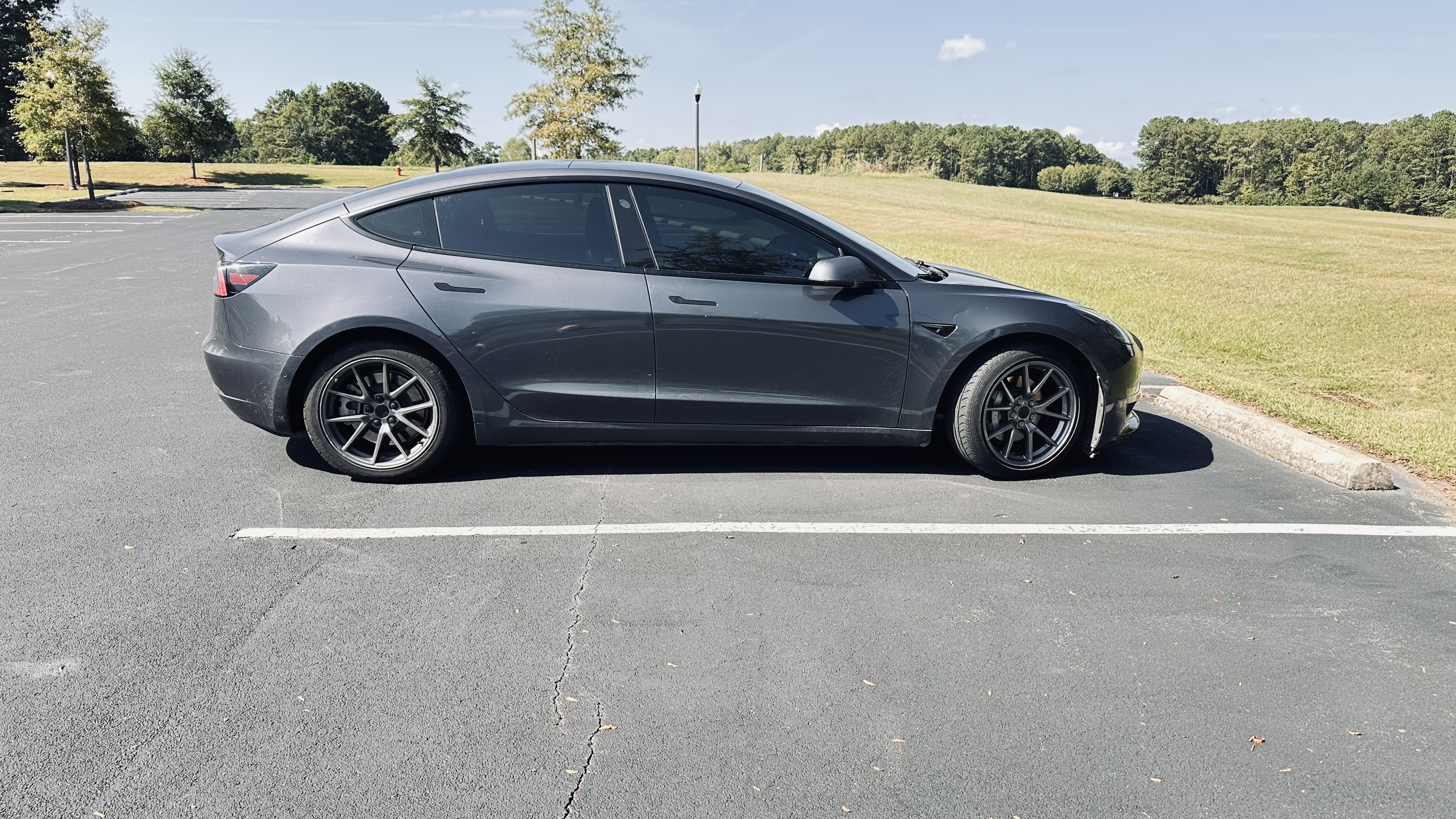 Used 2021 Tesla Model 3 Standard Range Plus RWD image 4