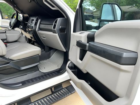 Used 2020 Ford F350 XL w/ Power Equipment Group RWD image 21