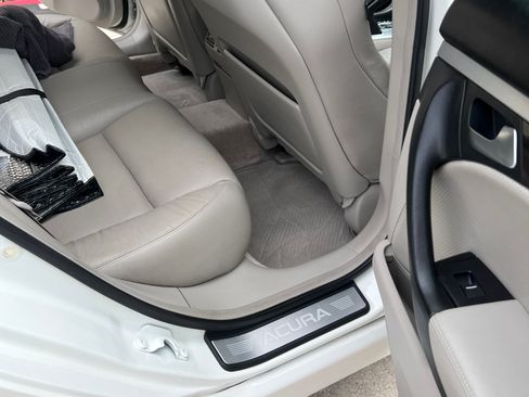 Used 2008 Acura TL 3.2 Sedan 4D image 19