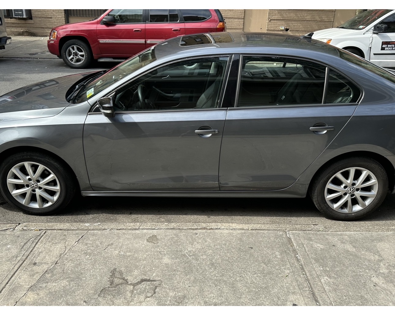 Used 2011 Volkswagen Jetta SE FWD image 8