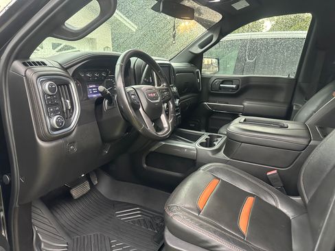Used 2020 GMC Sierra 1500 AT4 w/ AT4 Preferred Package AWD/4WD image 19