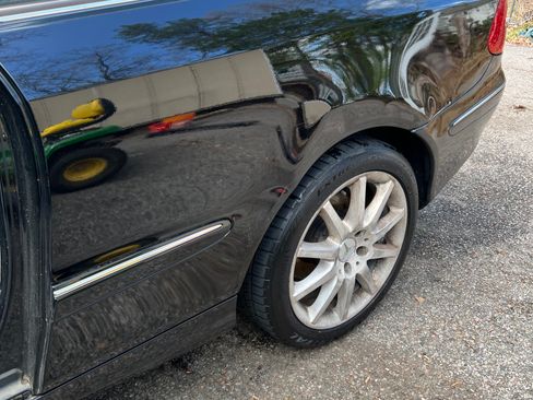 Used 2007 Mercedes-Benz CLK 350 Coupe image 6